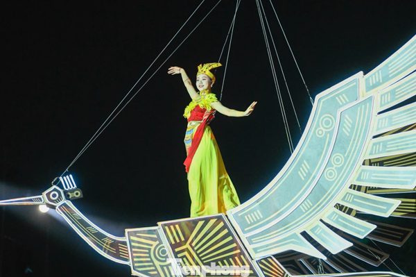 Hoàng thành Thăng Long trong đêm hội văn hóa thế giới
