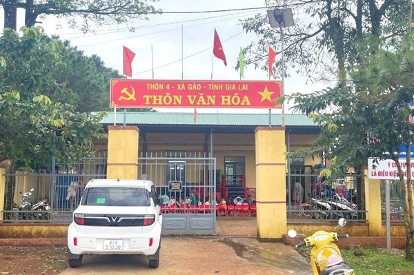 Học 'ké' ở nhà văn hóa thôn, nhiều phụ huynh cho trẻ nghỉ học chờ trường mới
