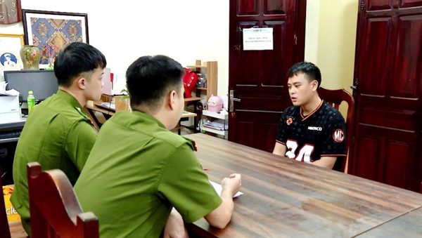 'Học nghề' lừa đảo từ Campuchia về lập đường dây giả danh shipper