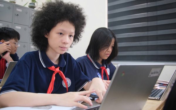 Học sinh cuối cấp kiểm tra chung đề thi để có dữ liệu đủ tin cậy