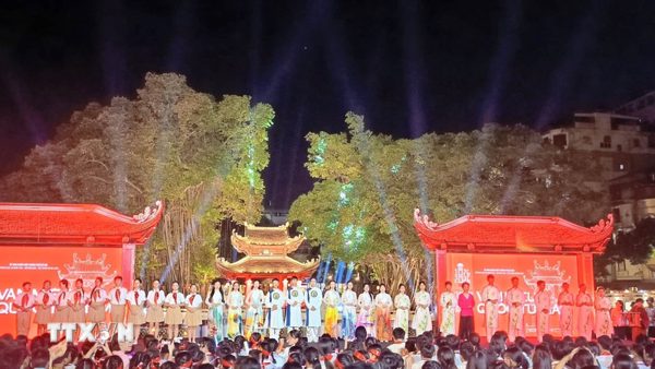 Học sinh Hà Nội khám phá di sản Văn Miếu-Quốc Tử Giám qua sân chơi sáng tạo