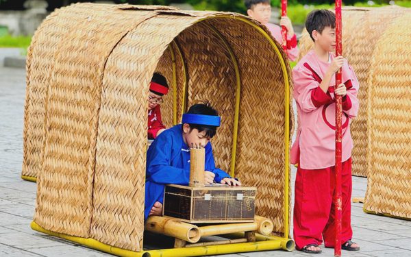 Học sinh hóa sĩ tử, ngồi lều chõng ở trường thi xưa