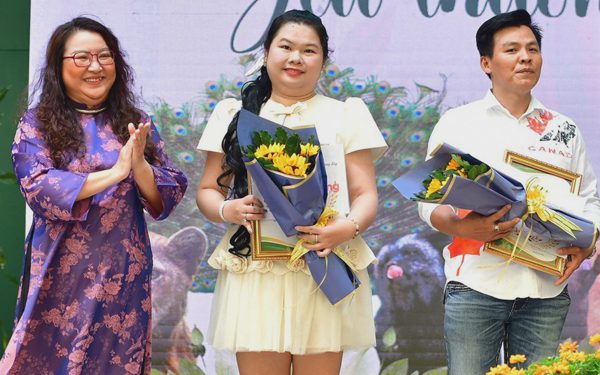 Học sinh lớp 5 đoạt giải đặc biệt viết về tình yêu động vật