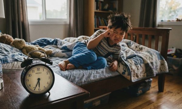 Học sinh Pháp: 'Dậy đi học từ 6h30 như cực hình'