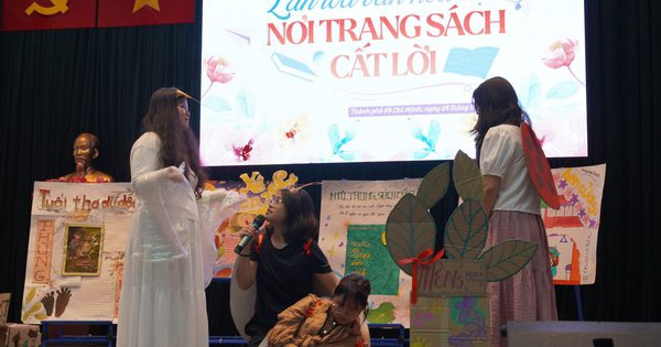 Học sinh trường chuyên viết kịch bản, dựng sân khấu lan tỏa văn hóa đọc