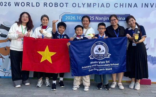 Học sinh Trường tiểu học Phan Văn Trị, phường Cầu Ông Lãnh vô địch Robotics quốc tế tại Trung Quốc