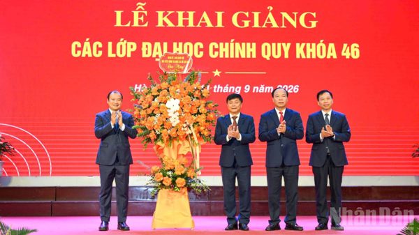 Học viện Báo chí và Tuyên truyền phải đi đầu ứng dụng công nghệ trong đào tạo báo chí-truyền thông