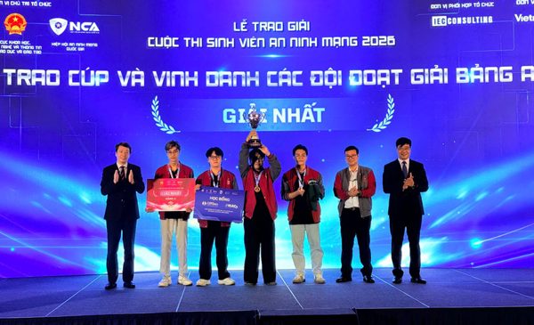Học viện Bưu chính viễn thông giành Cúp Sinh viên An ninh mạng
