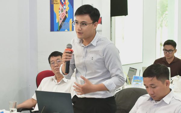 Học viện Hàng không Việt Nam học làm truyền thông tuyển sinh từ người làm báo