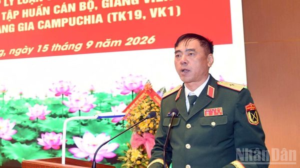Học viện Lục quân bồi dưỡng giảng viên chỉ huy cho Quân đội Hoàng gia Campuchia