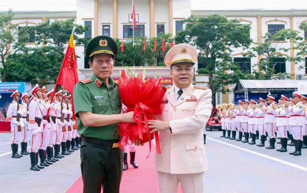 Học viện Phòng cháy, chữa cháy và cứu nạn, cứu hộ đón Huân chương Bảo vệ Tổ quốc hạng Nhất