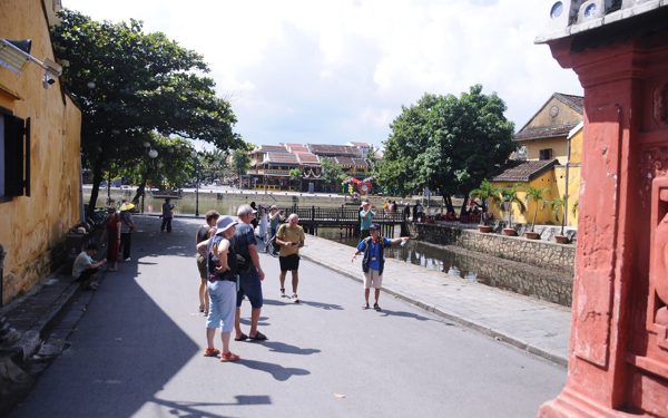 Hội An vắng khách: Phó chủ tịch Hiệp hội Du lịch Đà Nẵng nói 'làm gì để khách quay lại lần thứ hai'