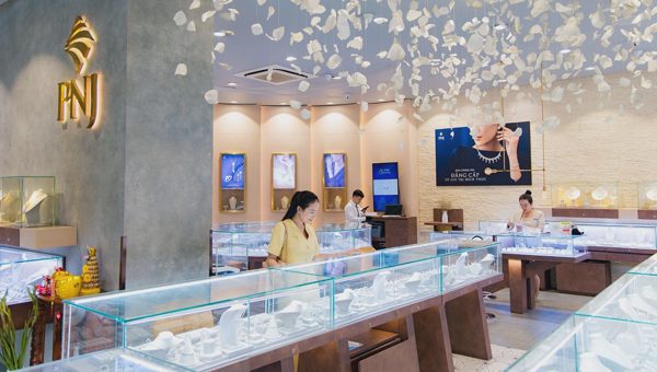 Hội đồng quản trị PNJ giảm 50% thù lao nhằm thúc đẩy tái thiết