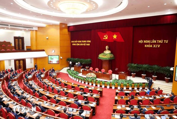 Hội nghị Trung ương 4: Tạo động lực mới cho phát triển từ nhân lực đến tăng trưởng