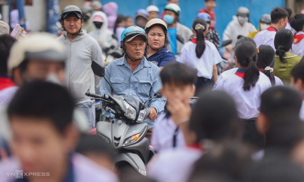Hội phụ huynh bị cấm thu quỹ, nhận tiền hỗ trợ