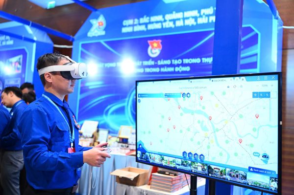 Hôm nay Thủ tướng đối thoại với thanh niên: Mở đường cho người trẻ bứt phá