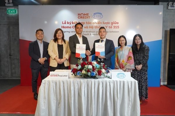 Home Credit và Y tế 315 thêm giải pháp thanh toán cho chăm sóc sức khỏe mẹ và bé