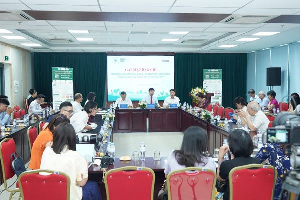 Hơn 1.400 đại biểu từ 42 quốc gia sẽ dự Hội nghị Chăn nuôi Á - Úc tại Hà Nội