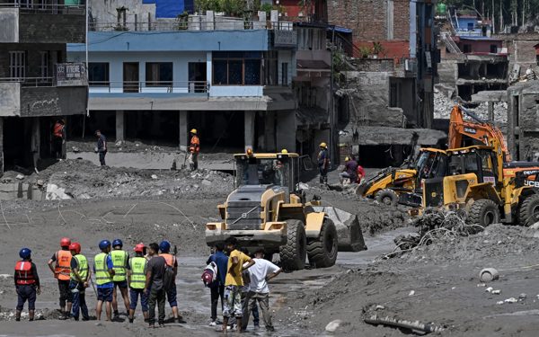 Hơn 100 công dân Trung Quốc mất tích tại Nepal, Thủ tướng Lý Cường đến Tây Tạng