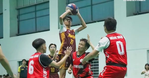 Hơn 100 vận động viên khuấy động sân bóng rổ Gia Lai