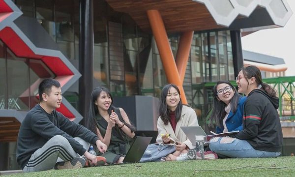 Hơn 14.200 người du học bằng ngân sách trong 5 năm