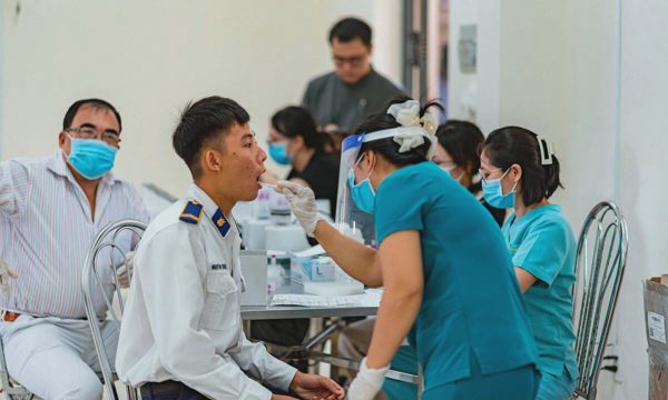 Hơn 2.000 người dân Côn Đảo khám sàng lọc lao miễn phí