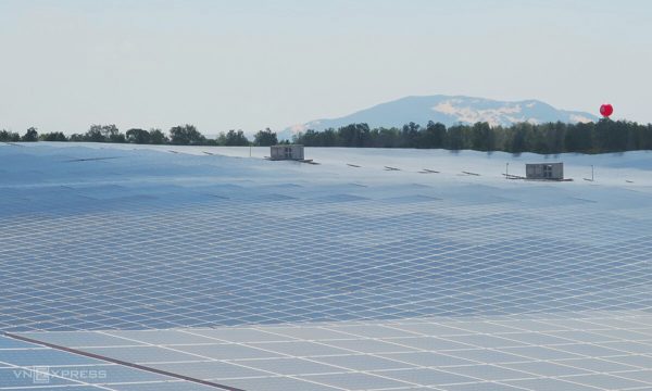 Hơn 2.200 MW điện tái tạo chuyển tiếp chưa đàm phán giá
