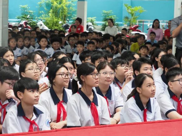 Hơn 2.400 cán bộ quản lý làm giáo viên sau sắp xếp cơ sở giáo dục ở TP.HCM