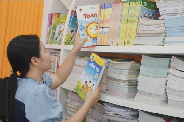 Hơn 26.000 học sinh còn thiếu sách giáo khoa
