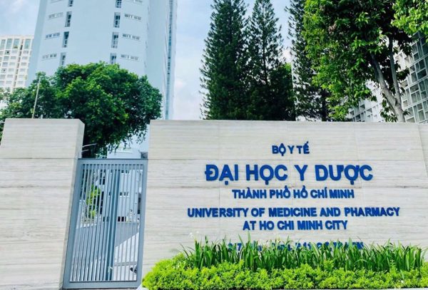 Hơn 300 bác sĩ trúng tuyển nội trú ĐH Y Dược TPHCM 2026 sau cải cách tuyển sinh