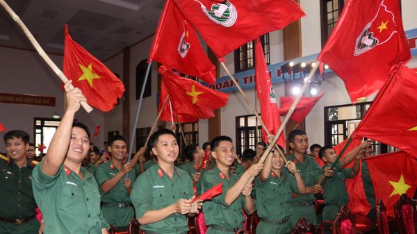 Hơn 300 cán bộ Đoàn, tuyên truyền viên trẻ Quân đội tranh tài tại Cần Thơ