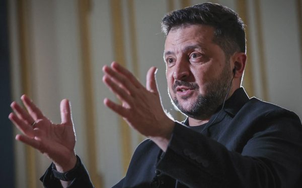 Hơn 50% người Ukraine nói ông Zelensky không nên tái tranh cử tổng thống