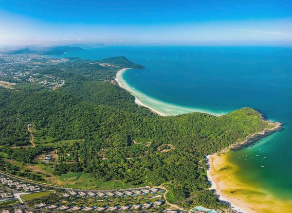 Hòn đảo Việt Nam đẹp nhất châu Á nhìn từ trên cao