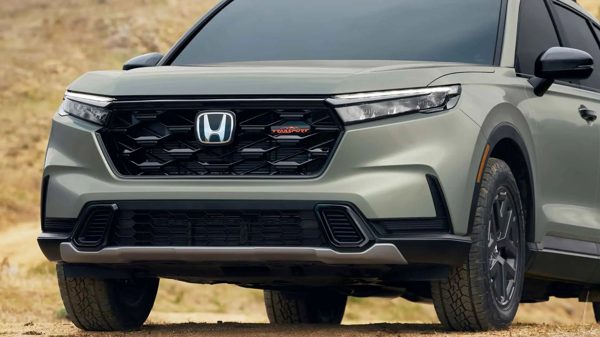 Honda cân nhắc chỉ bán Accord, CR-V bản hybrid
