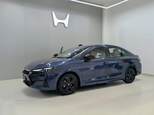 Honda City 2026: Lột xác ngoại thất, giá từ 539 triệu đồng