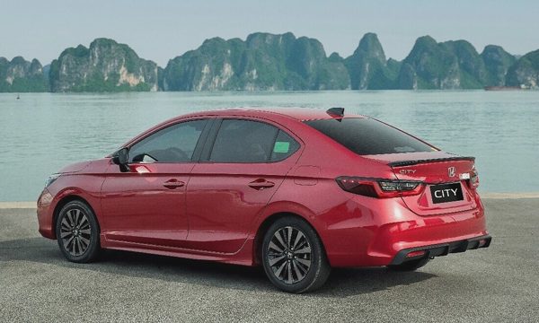 Honda tung ưu đãi lệ phí trước bạ cho 3 dòng ôtô