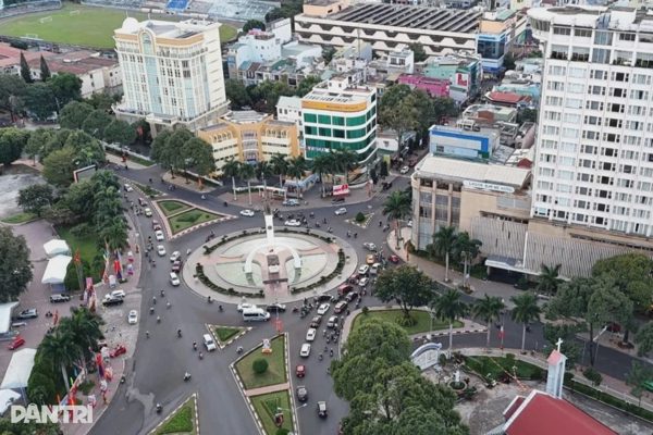 Hợp đồng lao động có thể nhận lương lên tới 100 triệu đồng/tháng