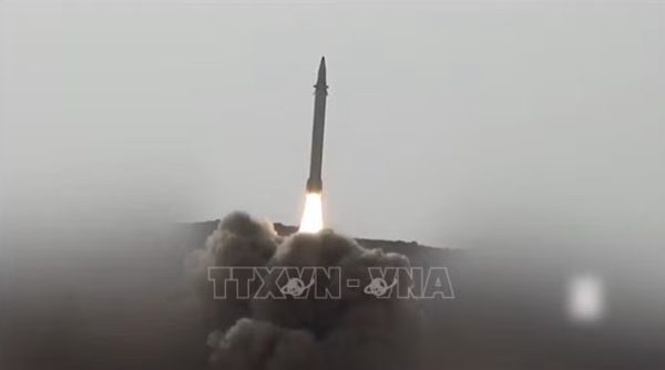 Houthi cảnh báo đáp trả ‘nhanh chóng và đau đớn’ nếu Mỹ tham chiến ở Yemen
