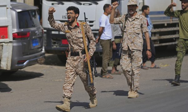 Houthi chiếm đảo chiến lược, kiểm soát 'yết hầu biển Đỏ'