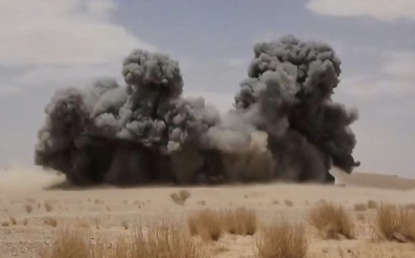 Houthi tấn công thủ đô Riyadh và cảng dầu Yanbu của Ả Rập Xê Út