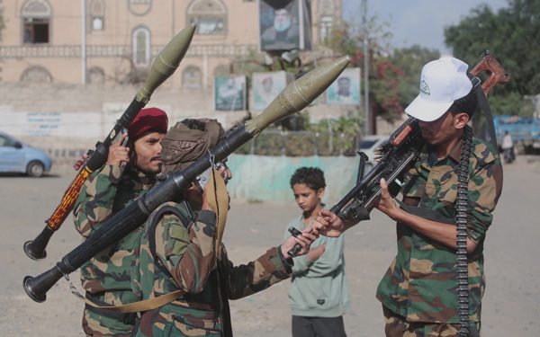 Houthi tuyên bố dùng tên lửa tự sản xuất bắn hạ tiêm kích F-15 của Saudi Arabia