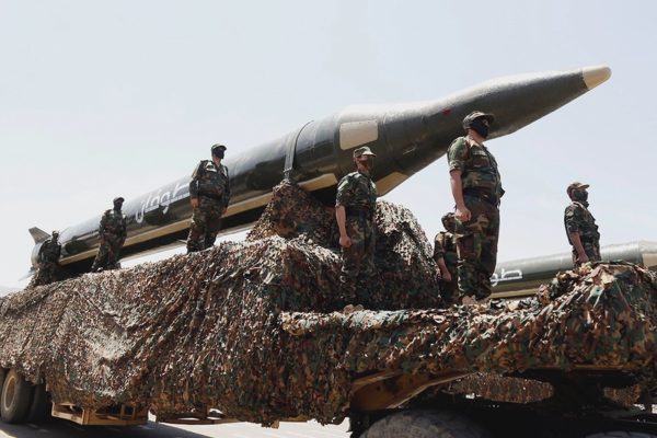 Houthi tuyên bố tập kích trụ sở bộ quốc phòng Ả rập Xê út