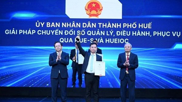 Huế được vinh danh tại hạng mục “Cơ quan nhà nước chuyển đổi số xuất sắc”