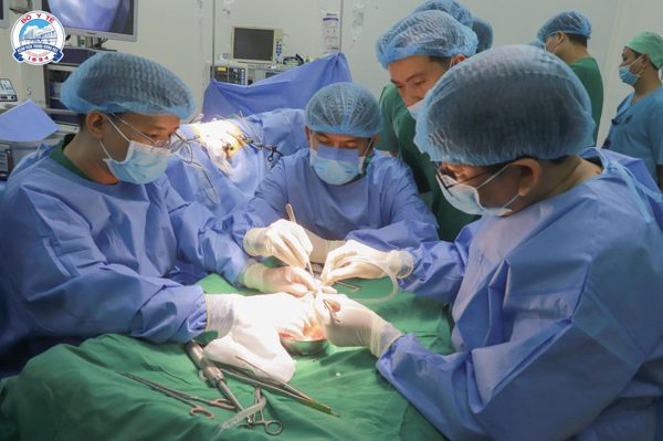 Huế hỗ trợ Cần Thơ ghép thận thành công hai ca trong ngày