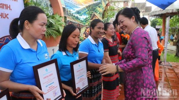 Huế hỗ trợ sinh kế, kết nối sản phẩm cho phụ nữ vùng biên A Lưới
