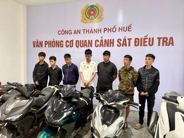 Huế khởi tố 15 đối tượng hỗn chiến trên đường phố