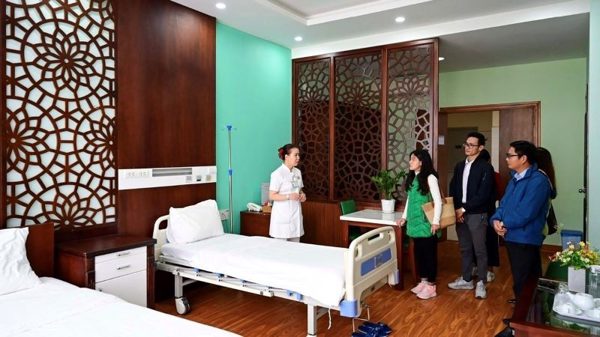 Huế mở hướng phát triển du lịch y tế từ thế mạnh y khoa và văn hóa