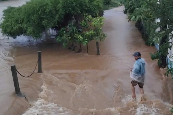 Huế mưa rất lớn