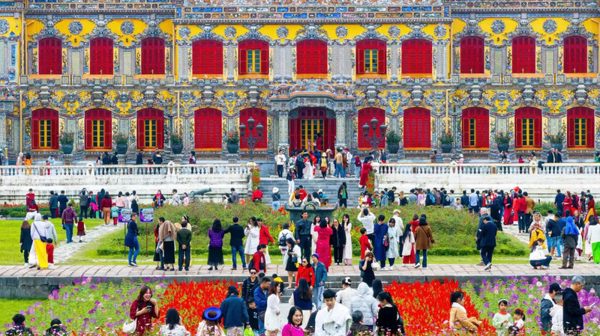 Huế sẽ phát triển du lịch trải nghiệm cung đình, tơ lụa