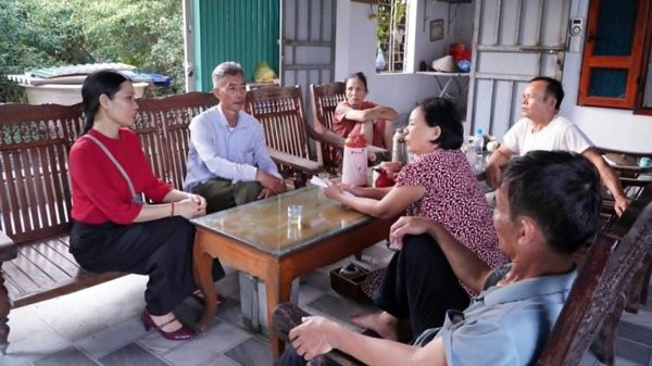 Hưng yên tăng cường cán bộ về cơ sở